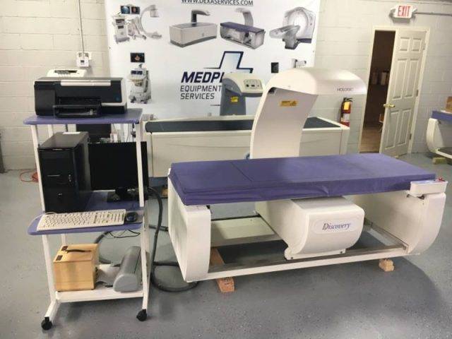 Used – Preowned Hologic Discovery Ci DEXA Machine DOM 2003